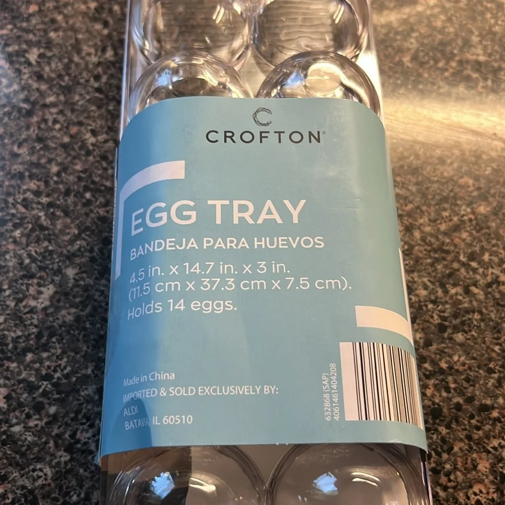 NEW IN PACKAGING Croton Transparent  Egg Tray 4.5 x 14.7 x 3.0 in hold 14 eggs